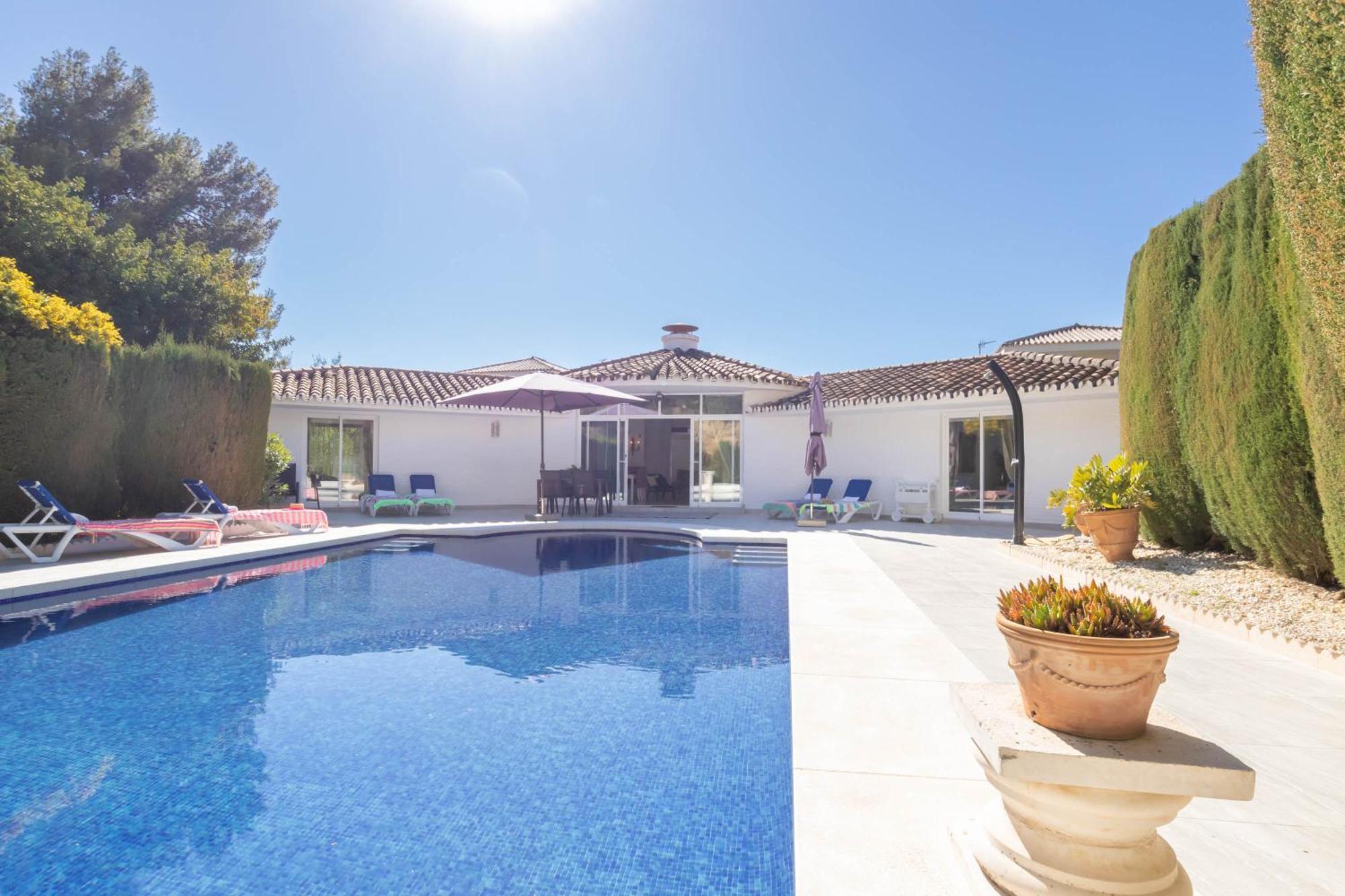 Pool Villa Rancho Domingo Family Friendly - Happy Rentals Benalmádena Kültér fotó